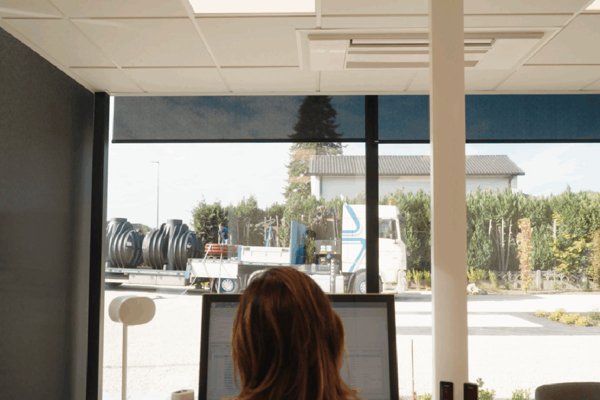 Innenansicht eines modernen Wintergartens